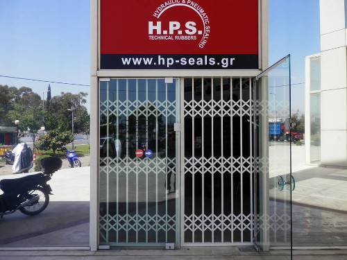 Grilaje pentru vitrine din sticla